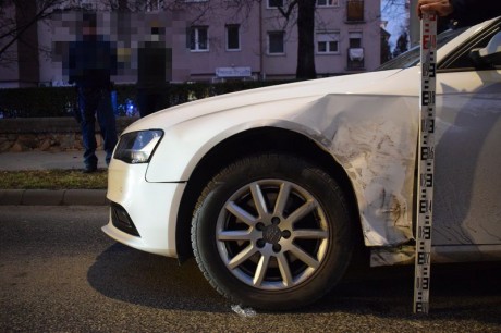 Ittasan okozott balesetet egy autós a Lövölde úton
